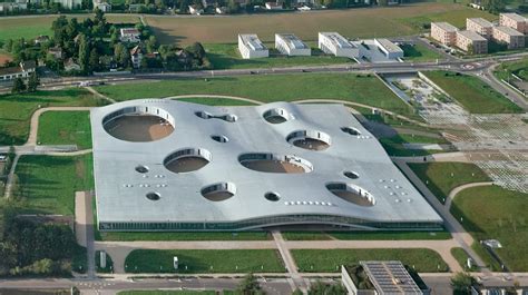 rolex learning center by sanaa